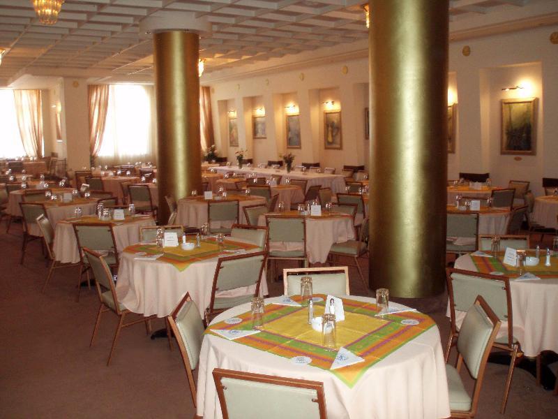 Sparta Inn المطعم الصورة